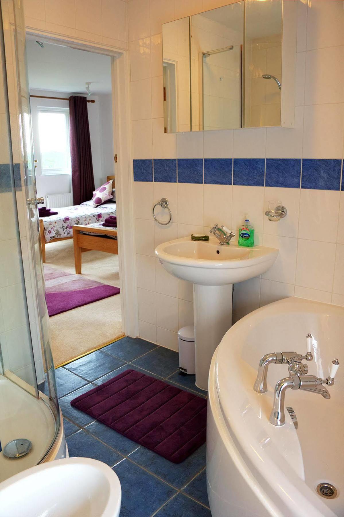 Bay Tree House Bed & Breakfast Барнет Экстерьер фото