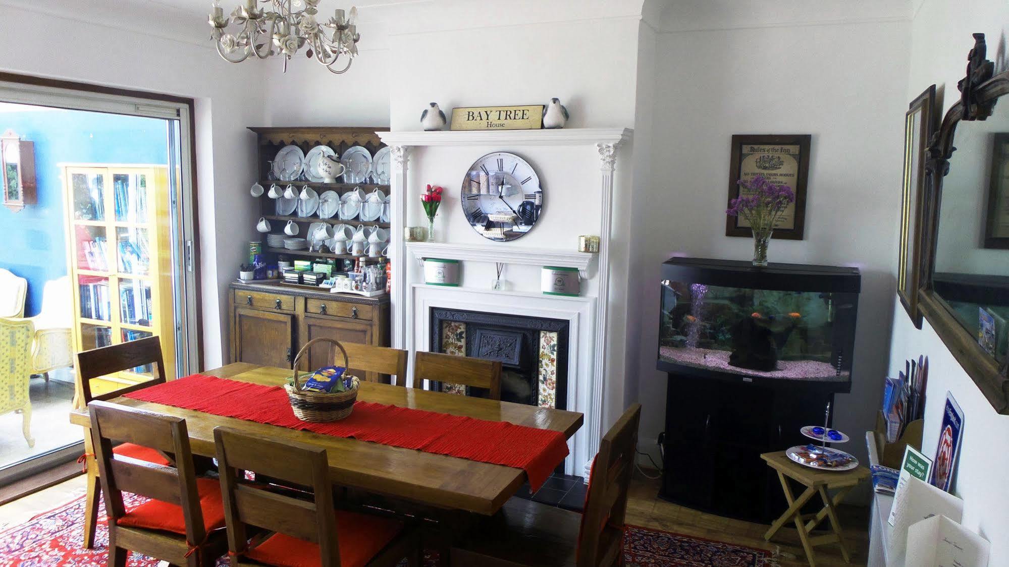 Bay Tree House Bed & Breakfast Барнет Экстерьер фото